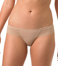 Classic Curves Thong